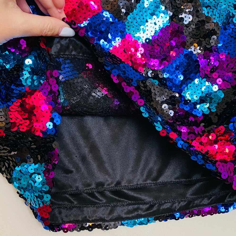 Fun Sequined Mini Skirt - Picture 2 of 3